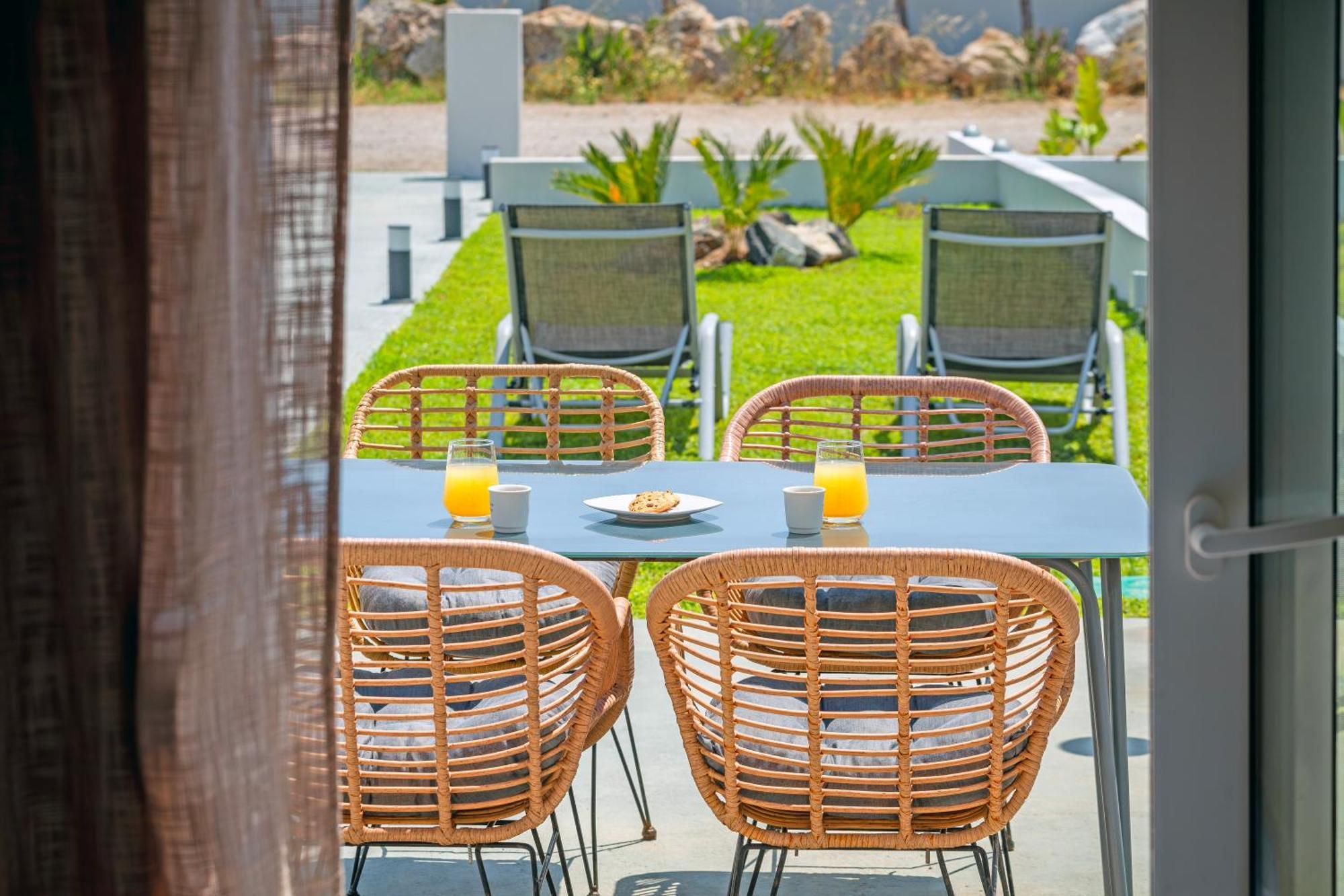 Lago Beach Living Фалираки Экстерьер фото